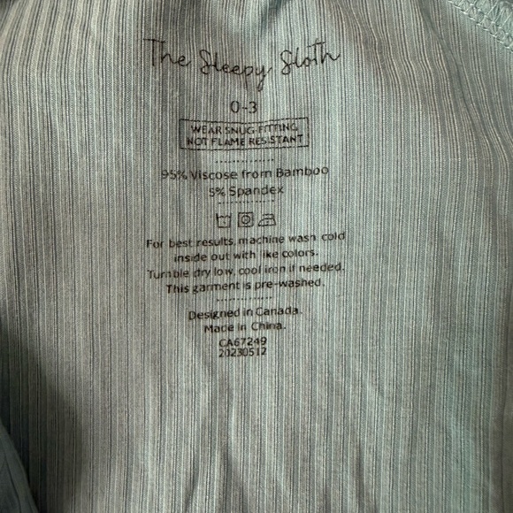 The sleepy sloth bamboo Ribbed Footie in Teal - Cozy soft Zippered Pajamas - Picture 3 of 3